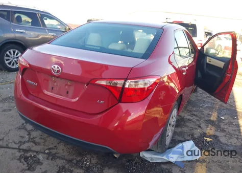 2017 Toyota Corolla Le z USA, uszkodzony, nr VIN 2T1BURHE3HC793748